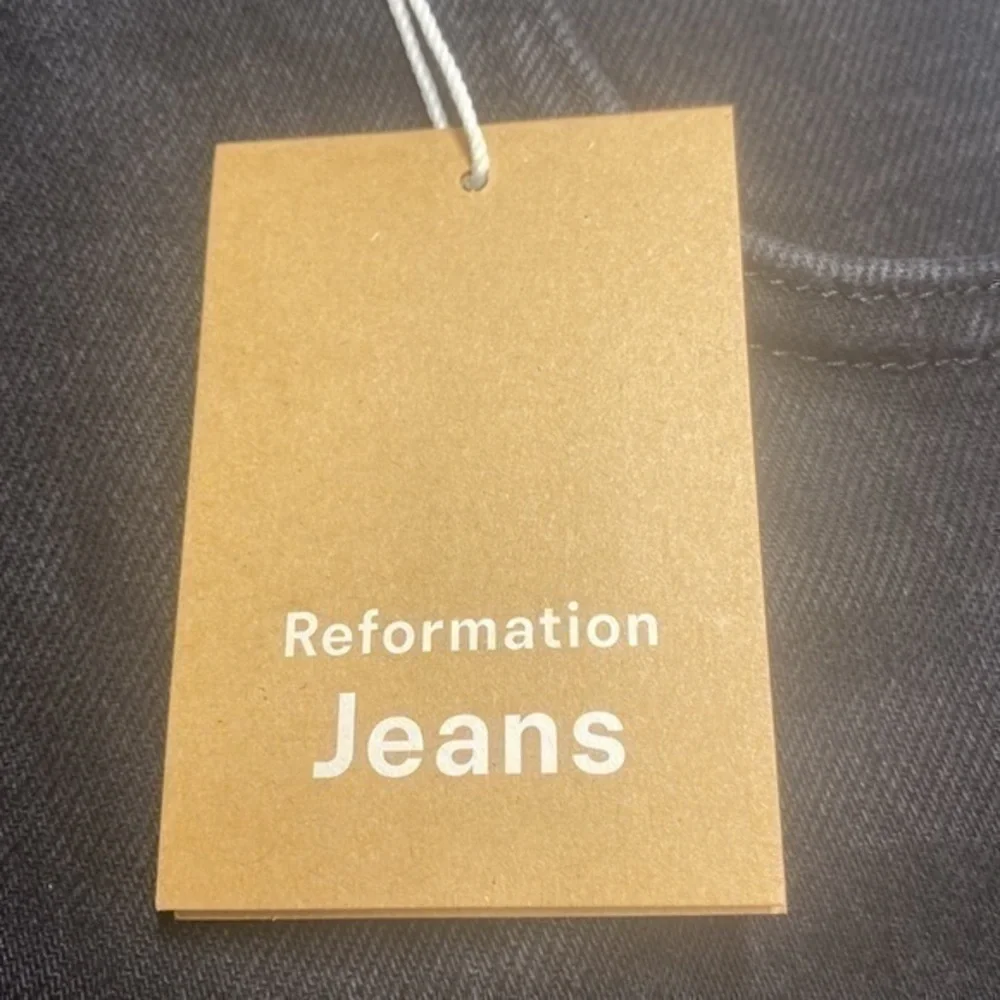 Reformation Charlie high rise jean short in Seattle 31 NWT